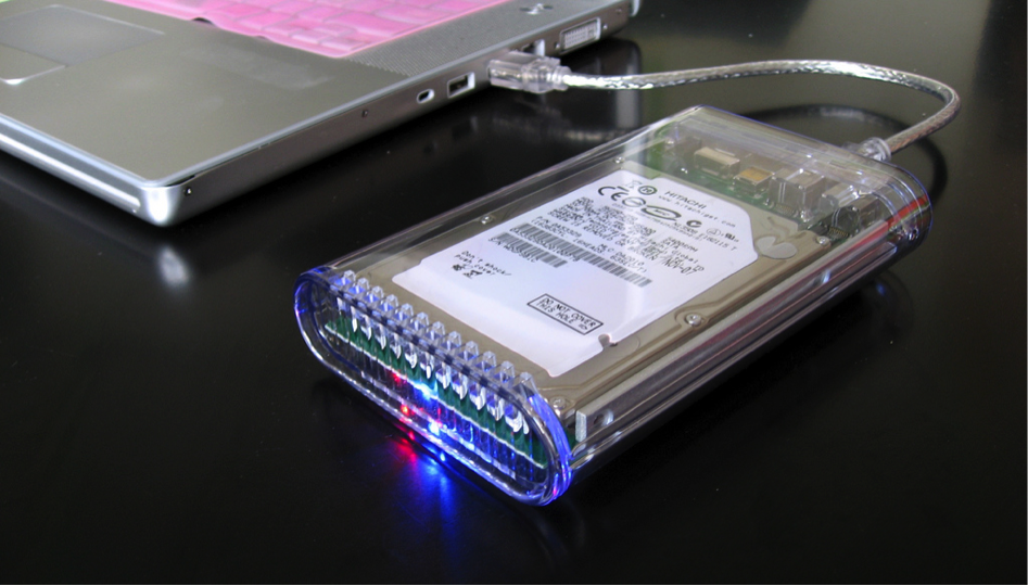 external hdd - 5 Best Gadgets to Keep Your Laptop Safe While Travelling